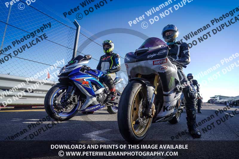 donington no limits trackday;donington park photographs;donington trackday photographs;no limits trackdays;peter wileman photography;trackday digital images;trackday photos